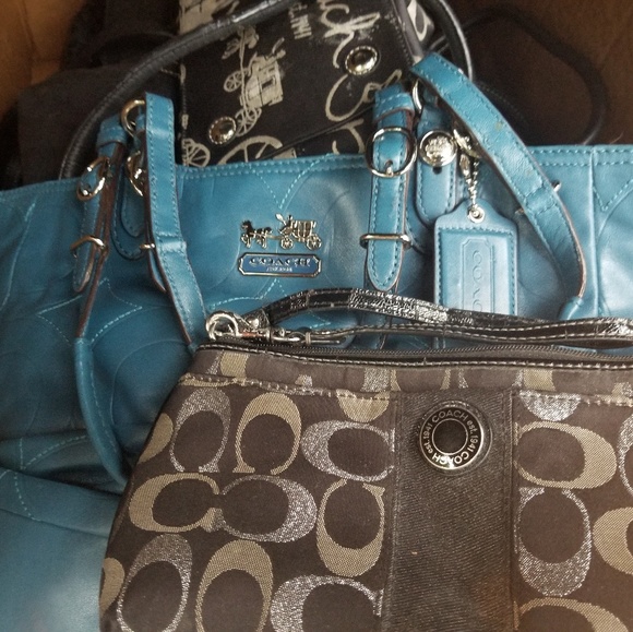 Purses - Picture 7 of 7